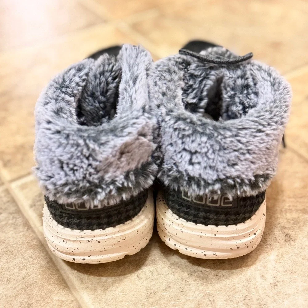 Hey Dude Britt Black Wool Faux Fur Lined Loafers Womens Size 8 121774900